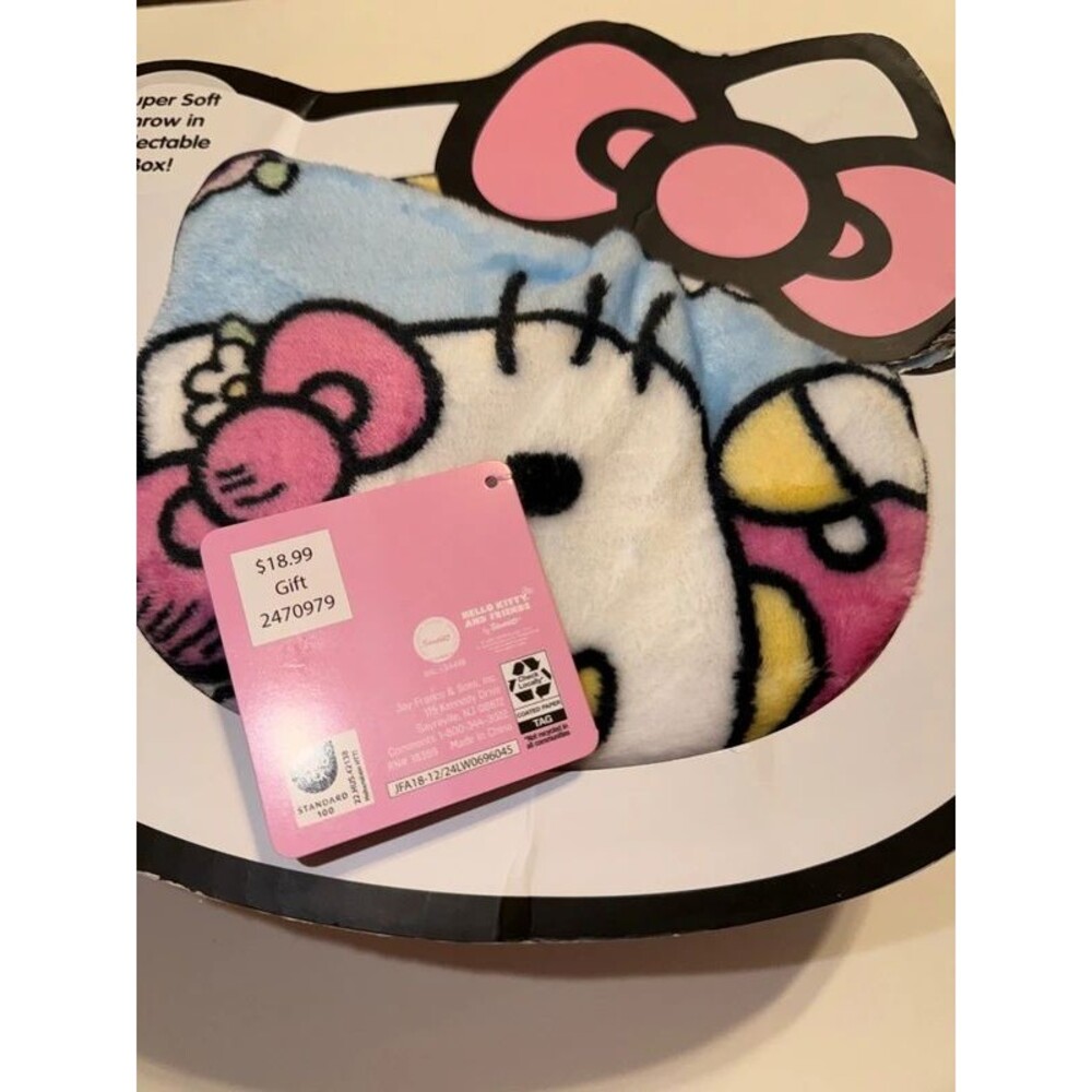 Hello Kitty, throw blanket - Picture 3 of 3
